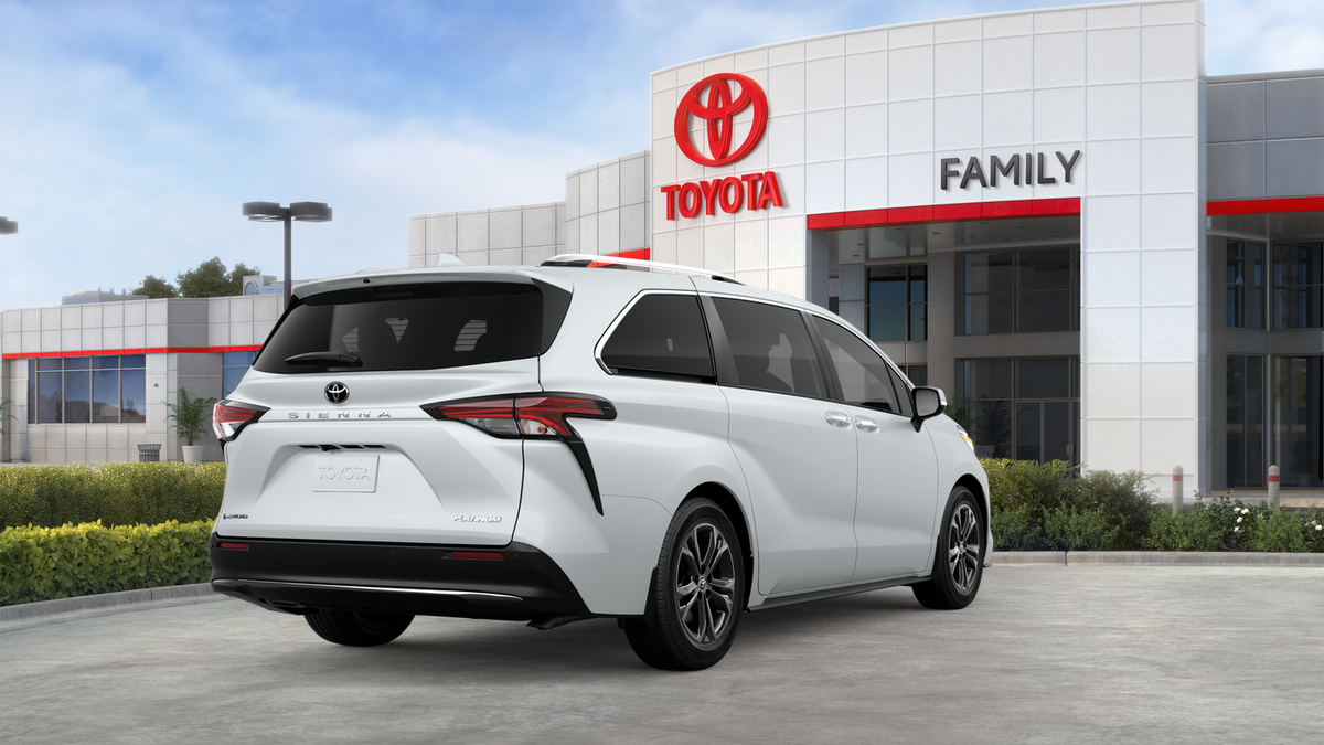 2026 Toyota Sienna Platinum