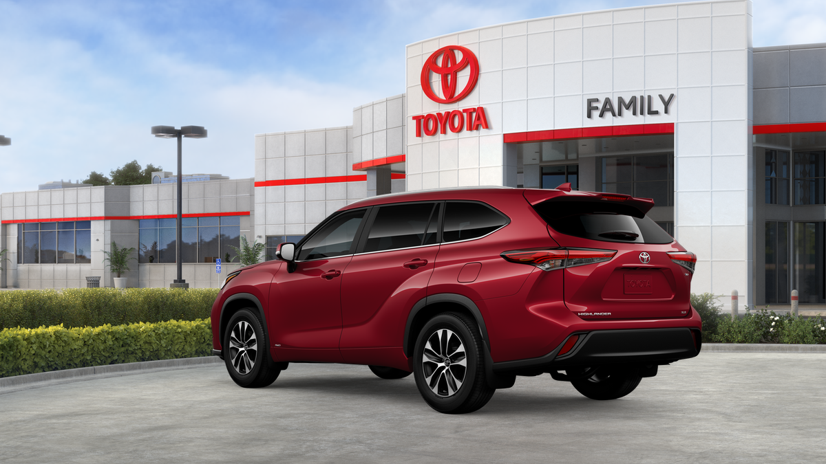 2026 Toyota Highlander Hybrid XLE