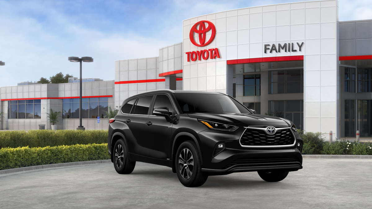 2026 Toyota Highlander Hybrid XLE