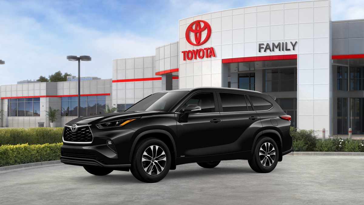 2026 Toyota Highlander Hybrid XLE
