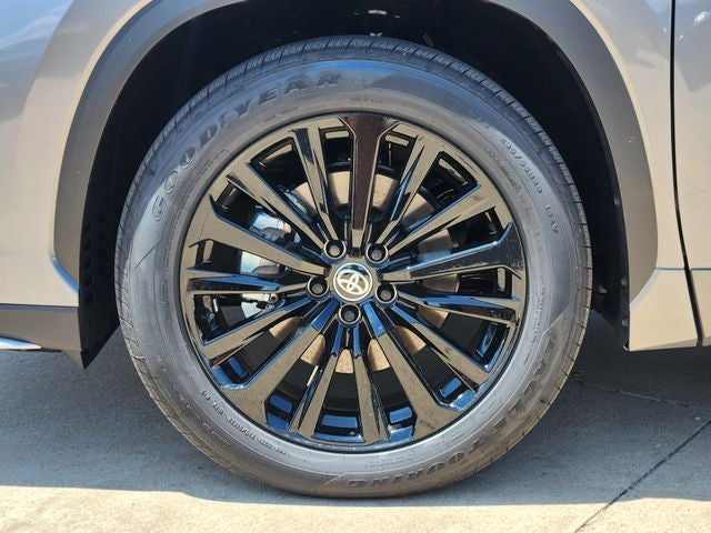 2026 Toyota Highlander XSE