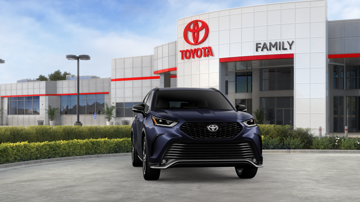 2026 Toyota Highlander XSE