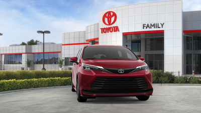 2026 Toyota Sienna LE