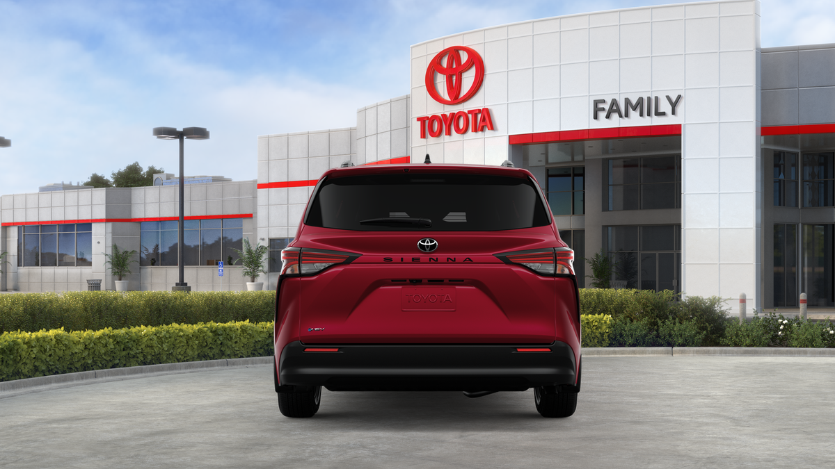 2026 Toyota Sienna LE