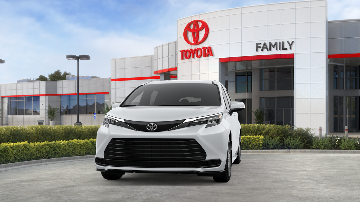 2026 Toyota Sienna LE