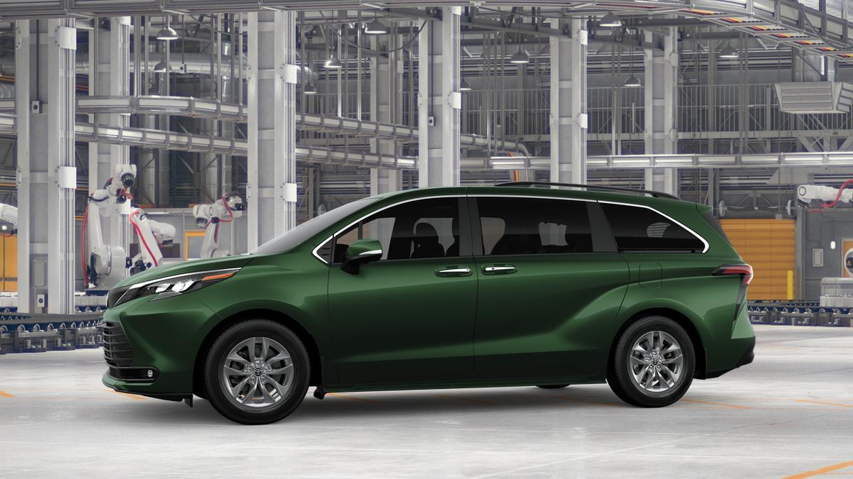 2026 Toyota Sienna XLE