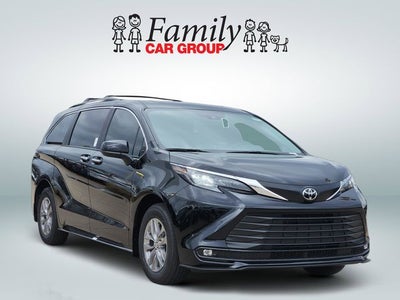 2026 Toyota Sienna XLE
