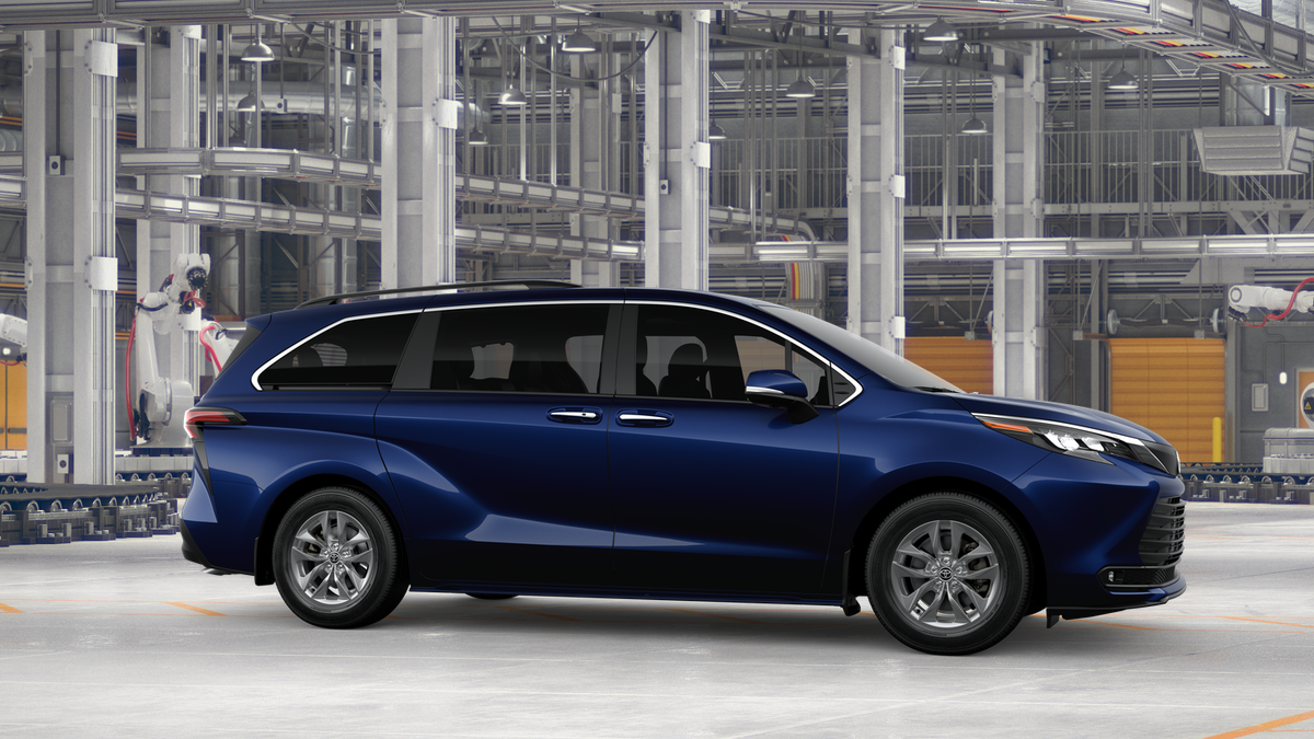 2026 Toyota Sienna XLE