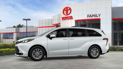 2026 Toyota Sienna XLE