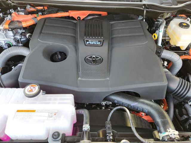 2026 Toyota Tundra i-FORCE MAX Tundra Platinum