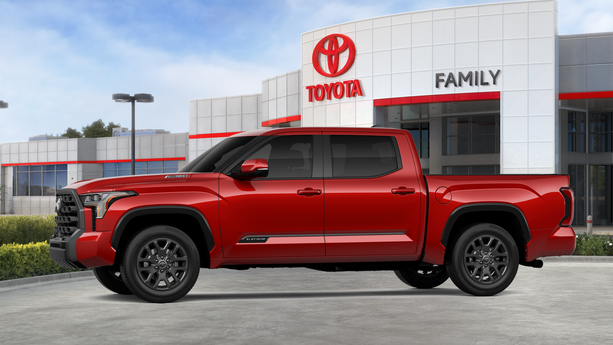 2025 Toyota Tundra i-FORCE MAX Tundra Platinum