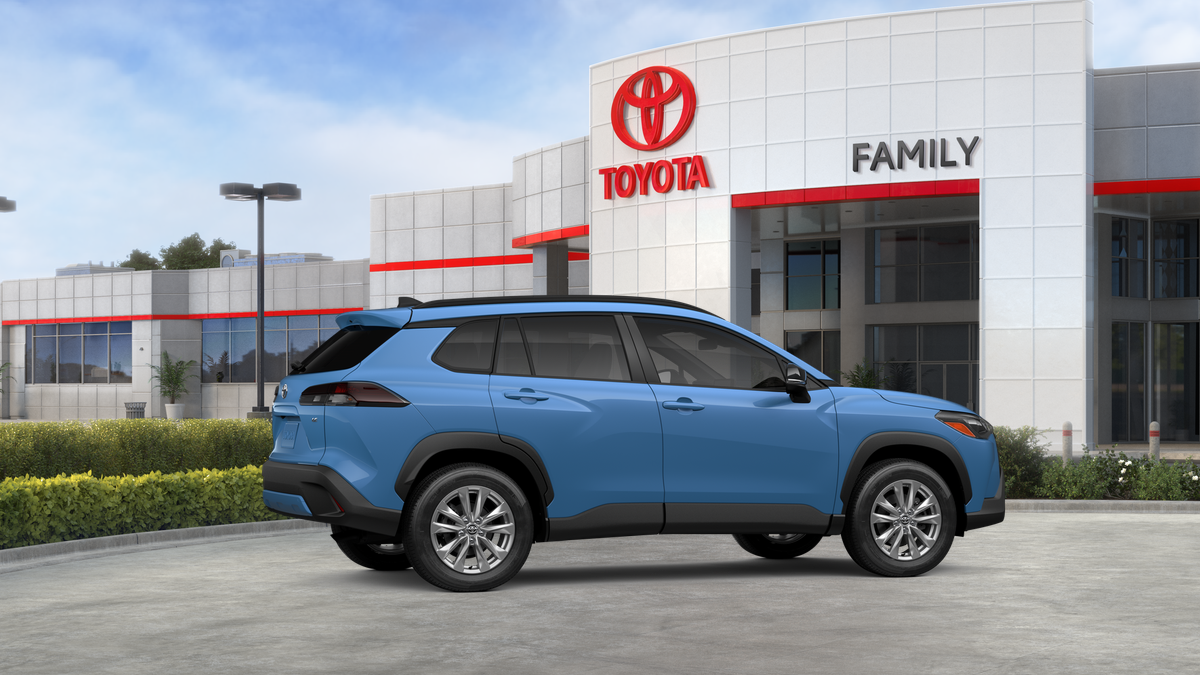 2026 Toyota Corolla Cross LE