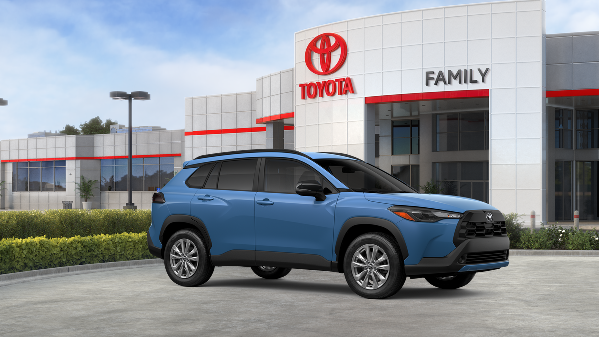 2026 Toyota Corolla Cross LE