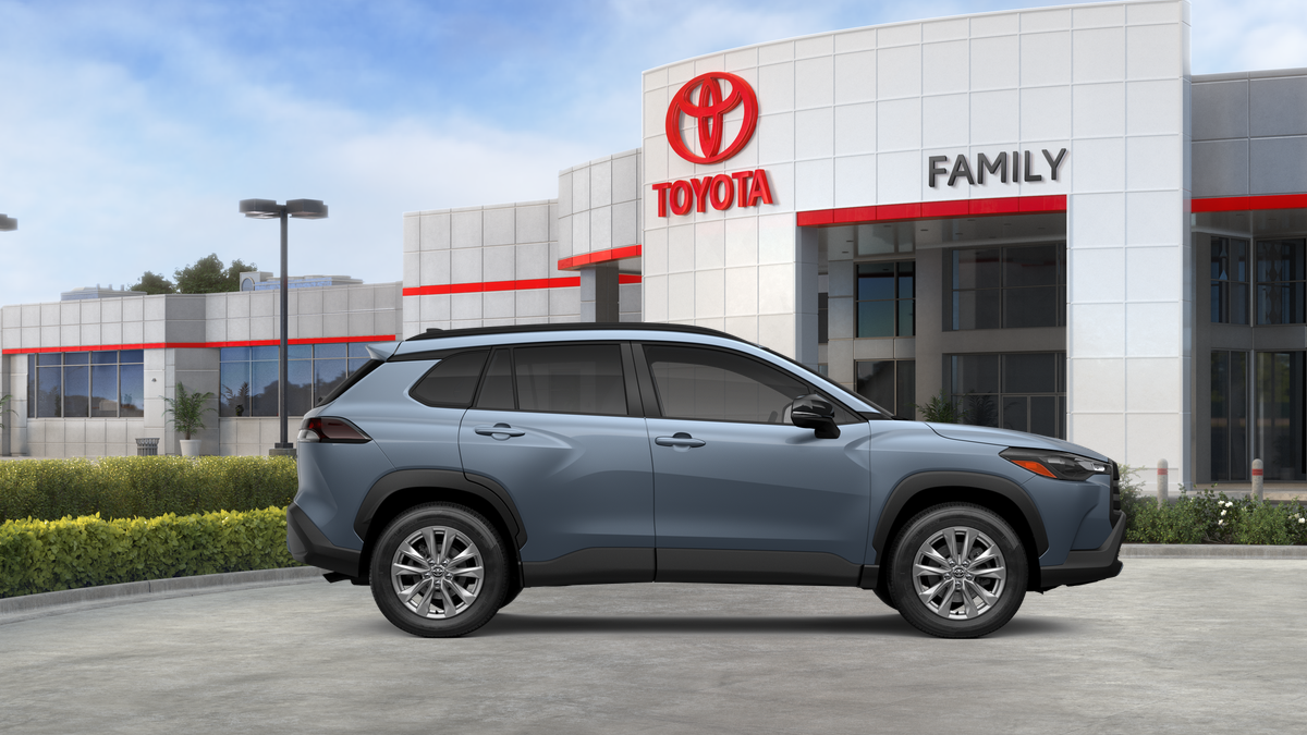 2026 Toyota Corolla Cross LE