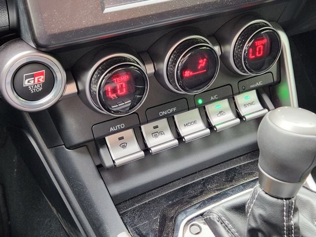 2026 Toyota GR86 Premium AT