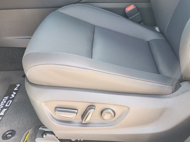 2026 Toyota Toyota Crown XLE