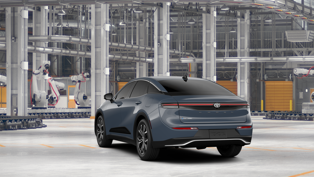 2026 Toyota Toyota Crown XLE
