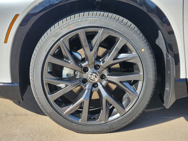 2026 Toyota Toyota Crown Signia Limited