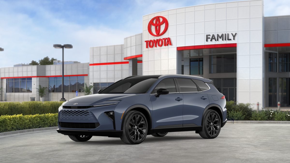 2026 Toyota Toyota Crown Signia Limited