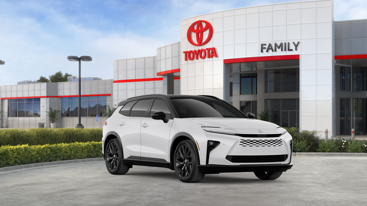 2026 Toyota Toyota Crown Signia Limited