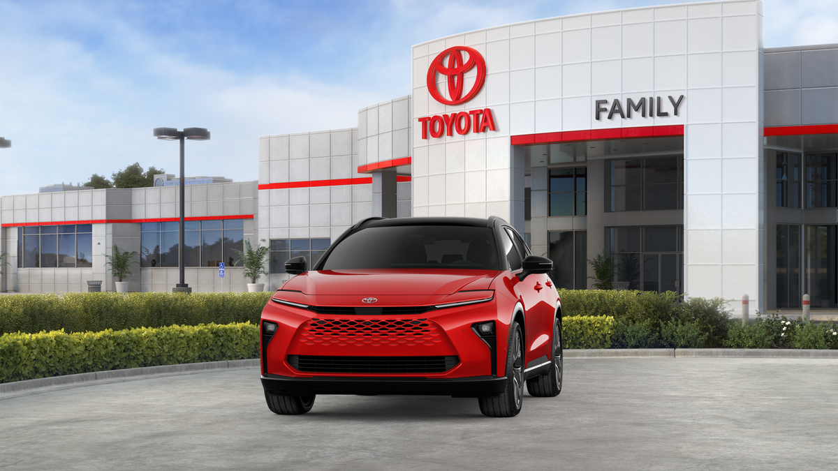 2026 Toyota Toyota Crown Signia Limited