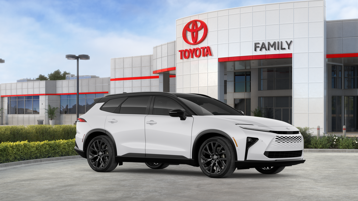 2026 Toyota Toyota Crown Signia Limited