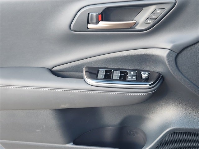 2026 Toyota Toyota Crown Signia XLE