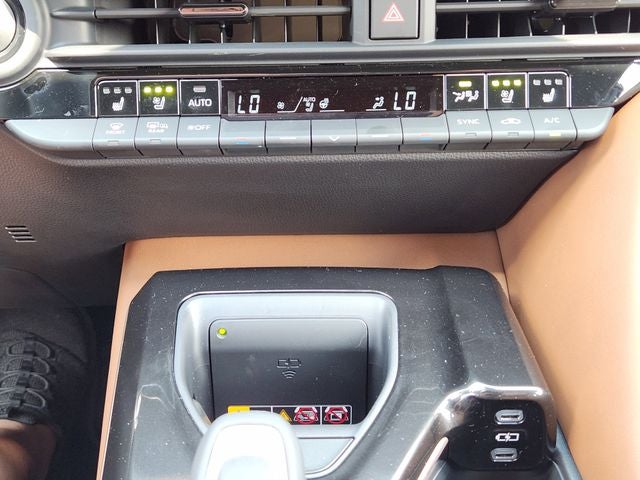 2026 Toyota Toyota Crown Signia XLE