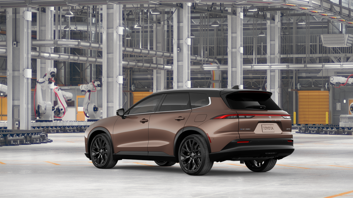 2026 Toyota Toyota Crown Signia Limited