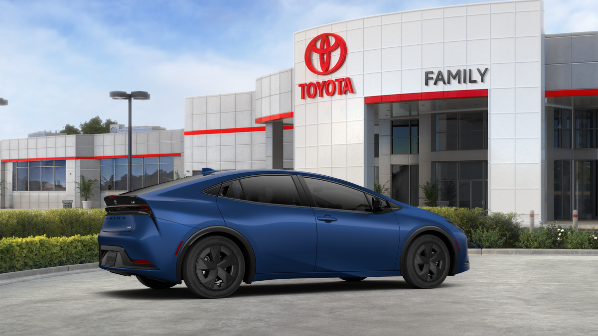2027 Toyota Prius LE