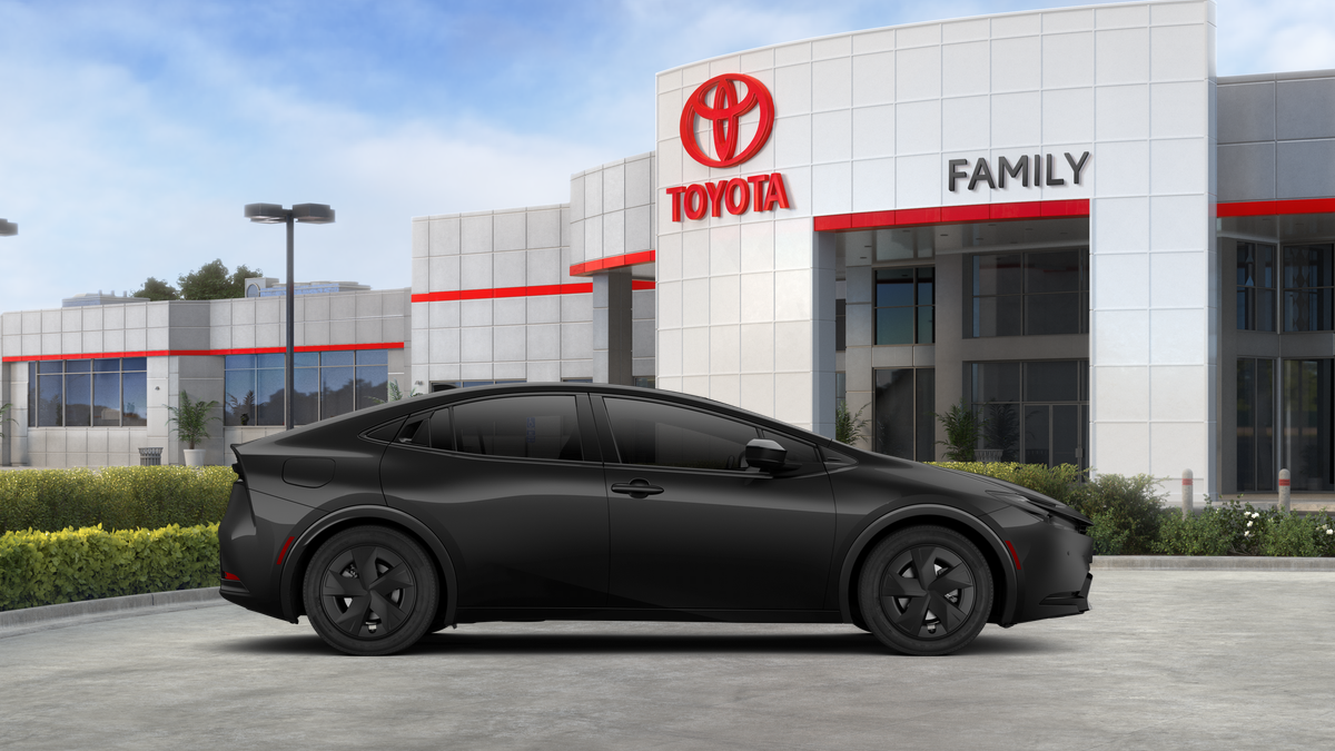 2026 Toyota Prius Plug-in Hybrid SE
