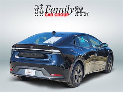 2026 Toyota Prius Plug-in Hybrid SE