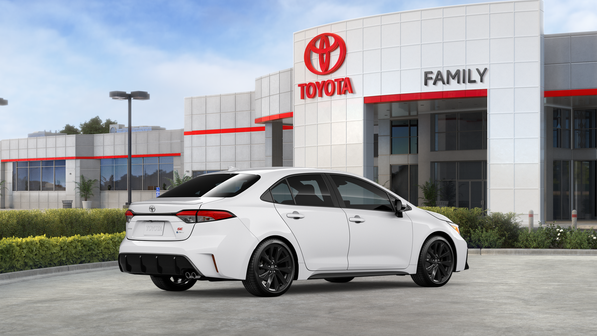 2026 Toyota Corolla Hybrid SE