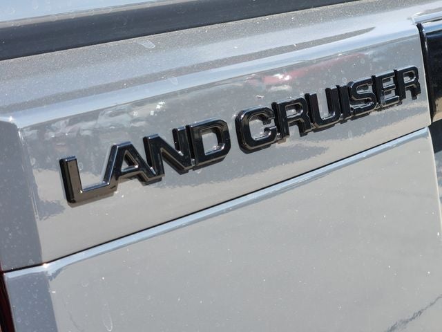 2027 Toyota Land Cruiser Base