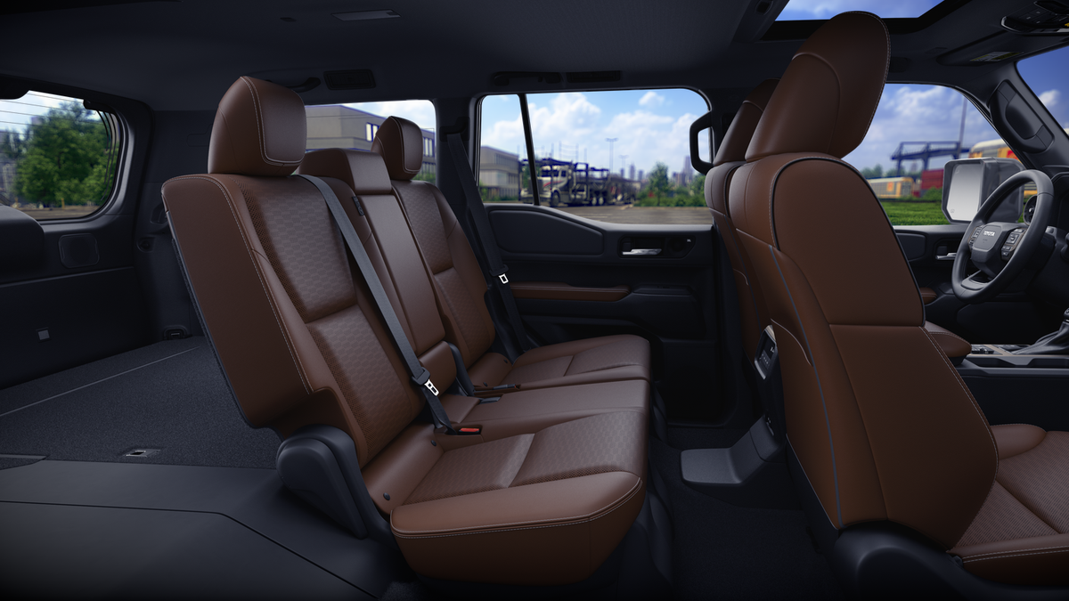 2026 Toyota Land Cruiser 4WD (Natl)