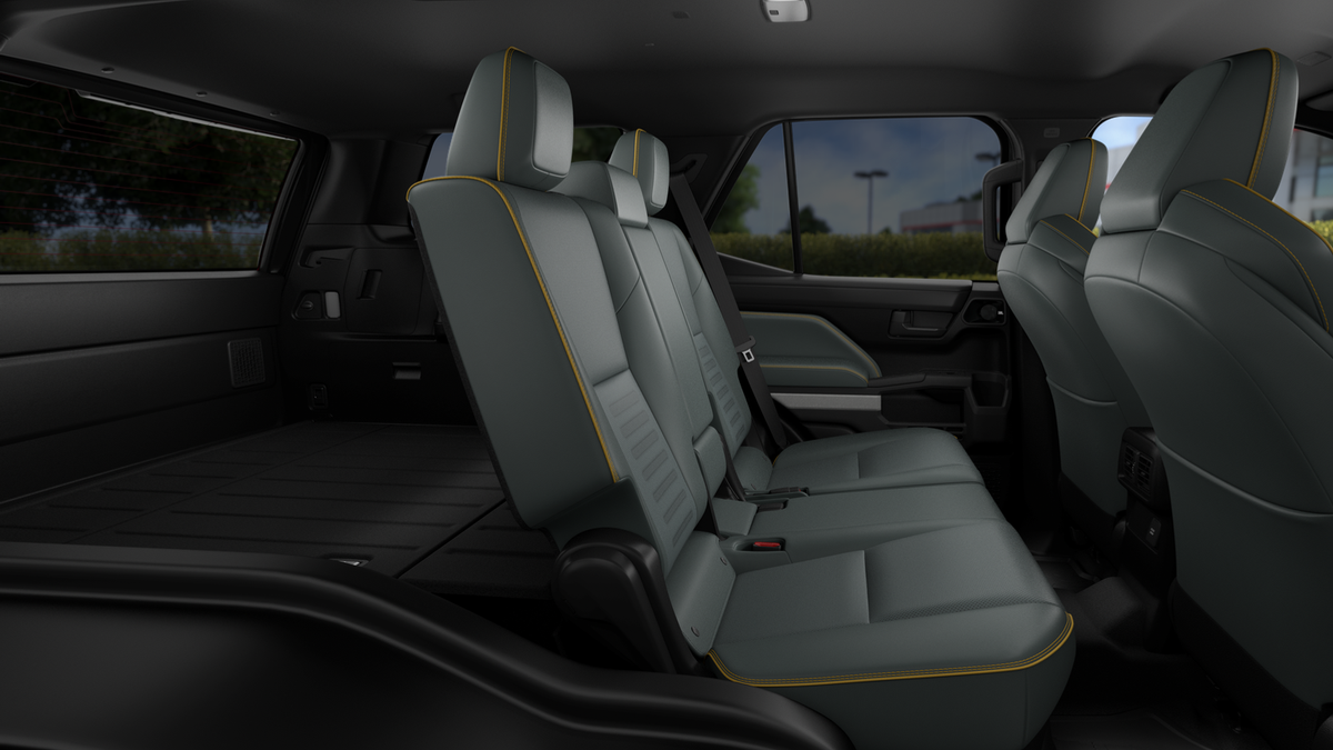 2026 Toyota 4Runner i-FORCE MAX 4Runner Trailhunter