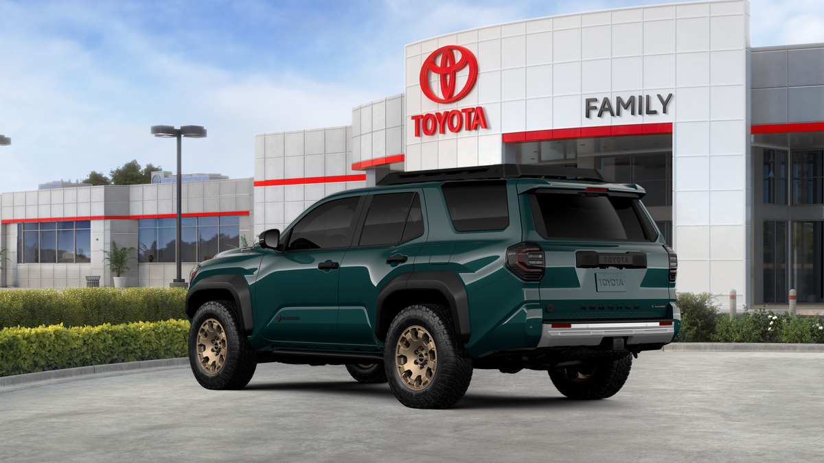 2026 Toyota 4Runner i-FORCE MAX 4Runner Trailhunter