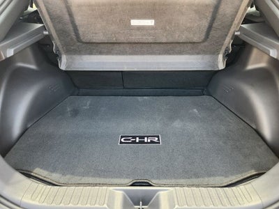 2026 Toyota C-HR SE