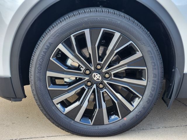 2026 Toyota C-HR XSE