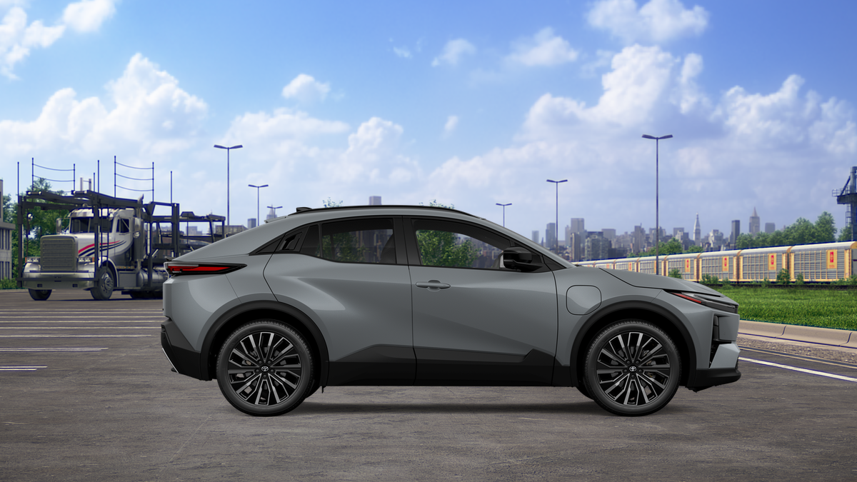 2026 Toyota C-HR XSE