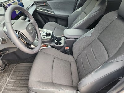 2027 Toyota C-HR SE
