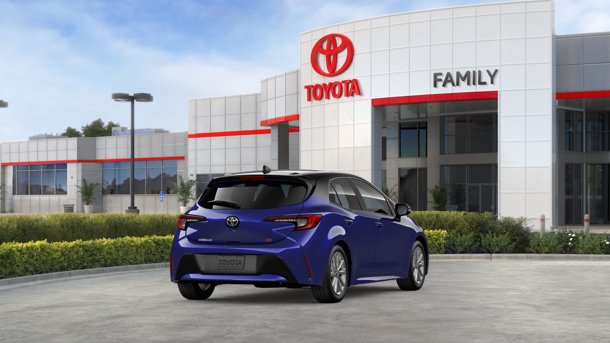 2026 Toyota Corolla Hatchback SE